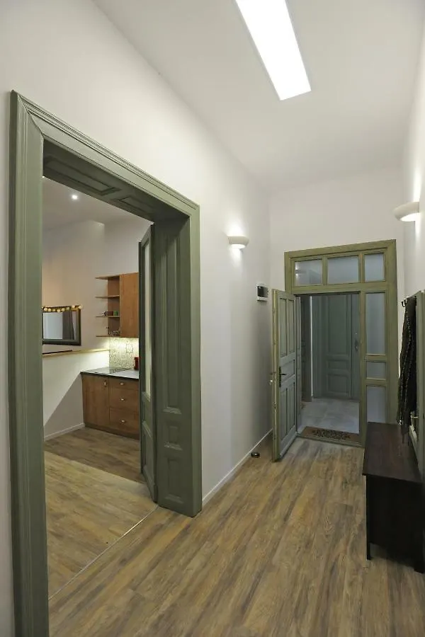 M37 Apartman Debrecen Hungría