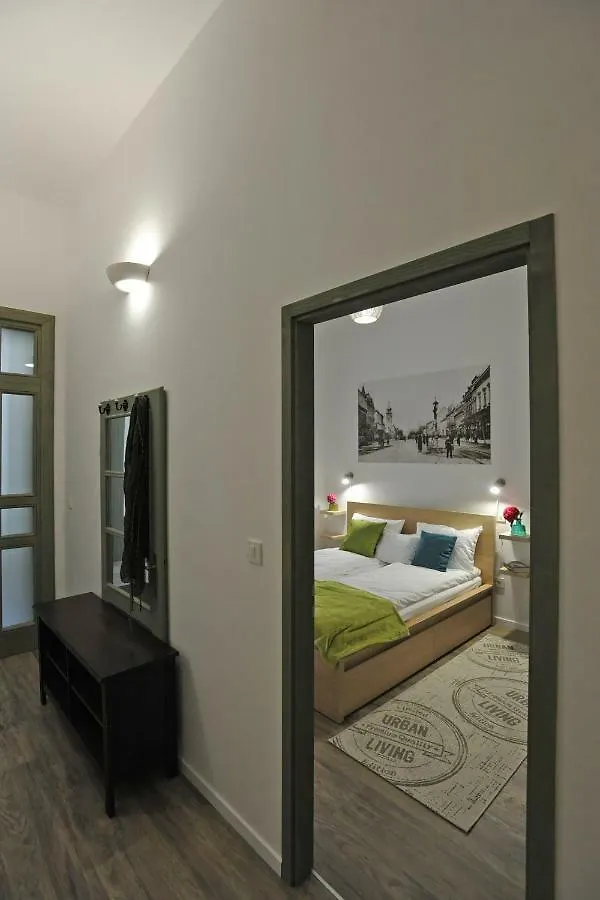 M37 Apartman Debreţin