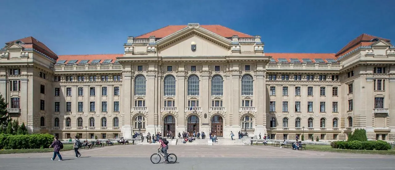 M37 Apartman Debreţin 0*,  Ungaria